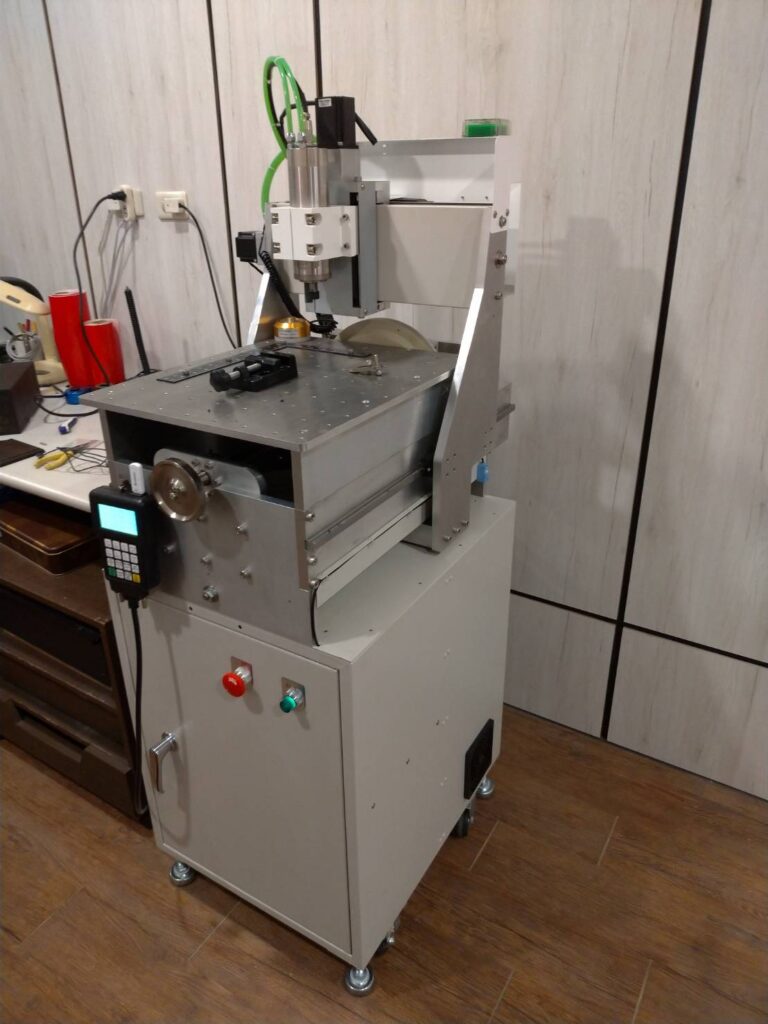 KE-300 桌上型CNC雕刻機